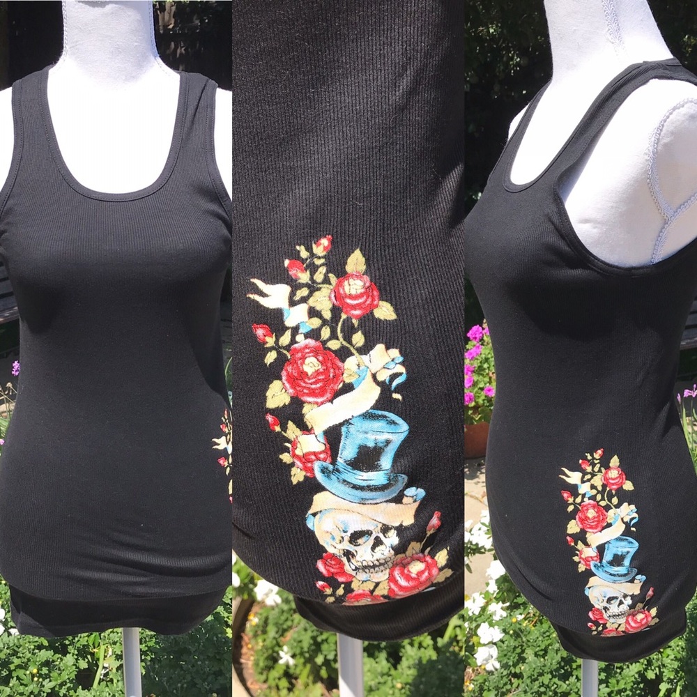 Tophat skull & roses  tank top
